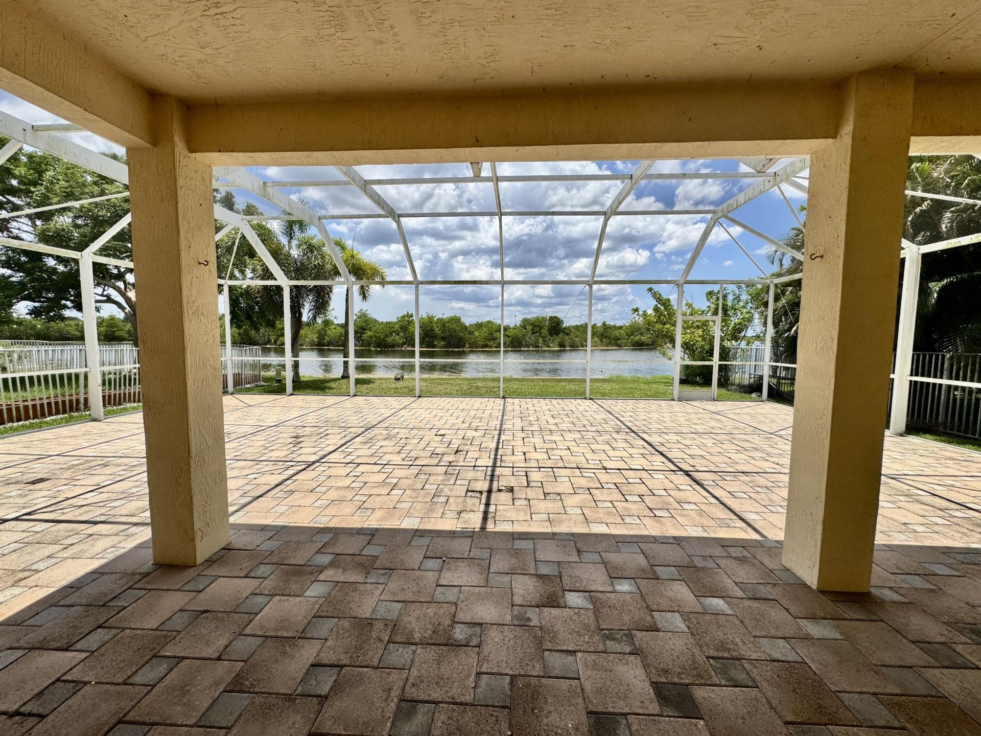 898 Tulip Circle, Weston, FL 33327 Photo