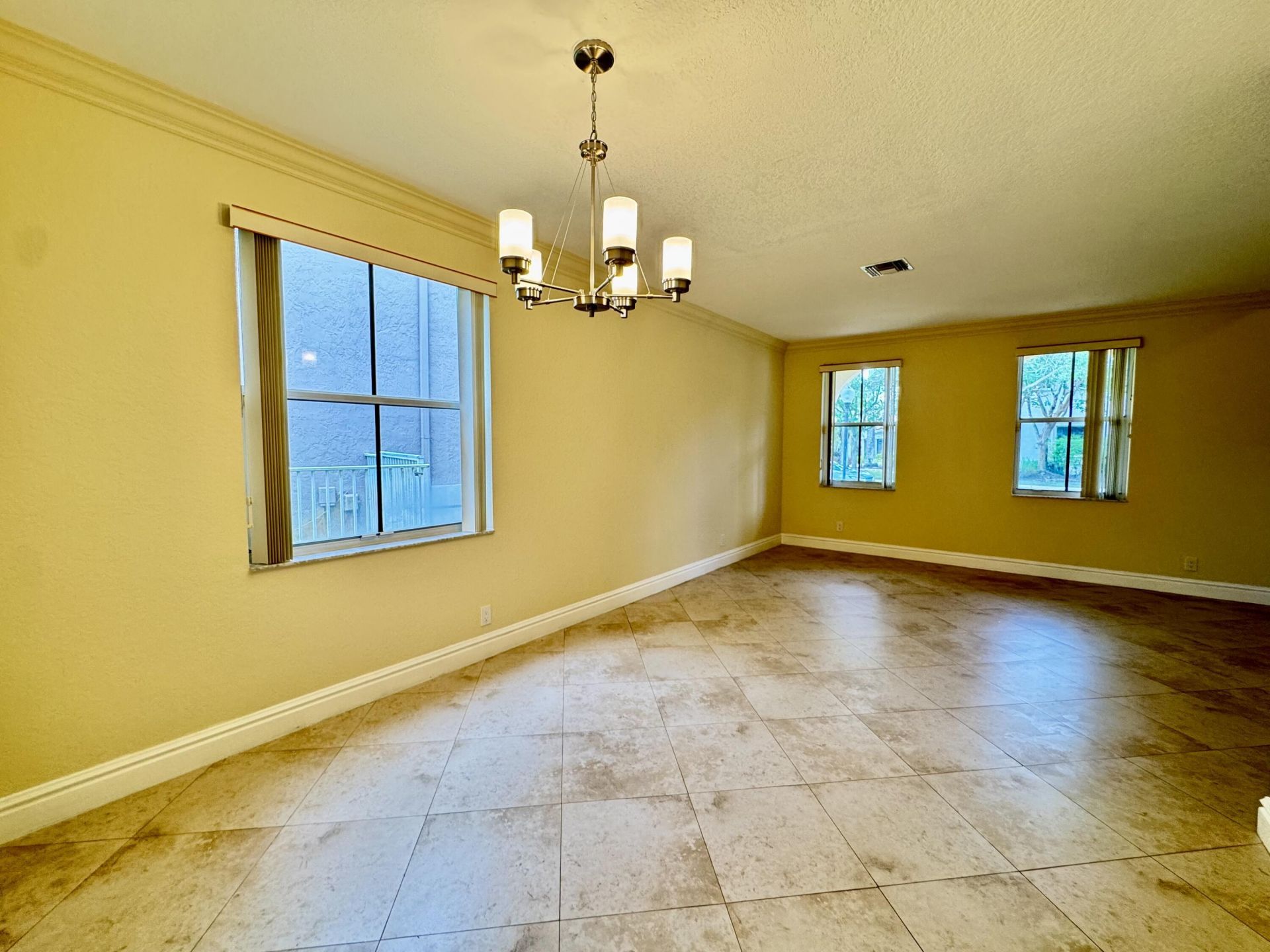 898 Tulip Circle, Weston, FL 33327 Photo