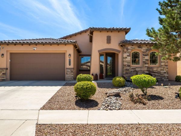 8111 Chicory Drive NW, Albuquerque, NM 87120
