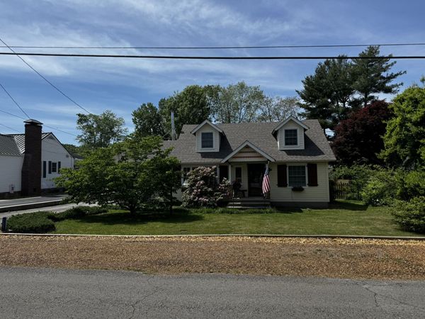105 Wilson St, Cowan, TN 37318
