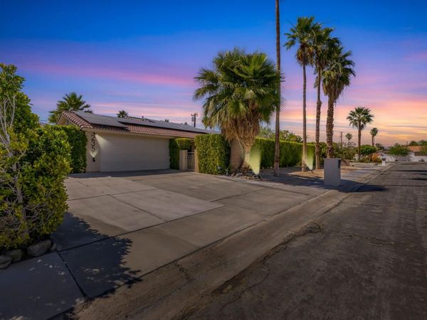 2355 W Nicola Road, Palm Springs, CA 92262