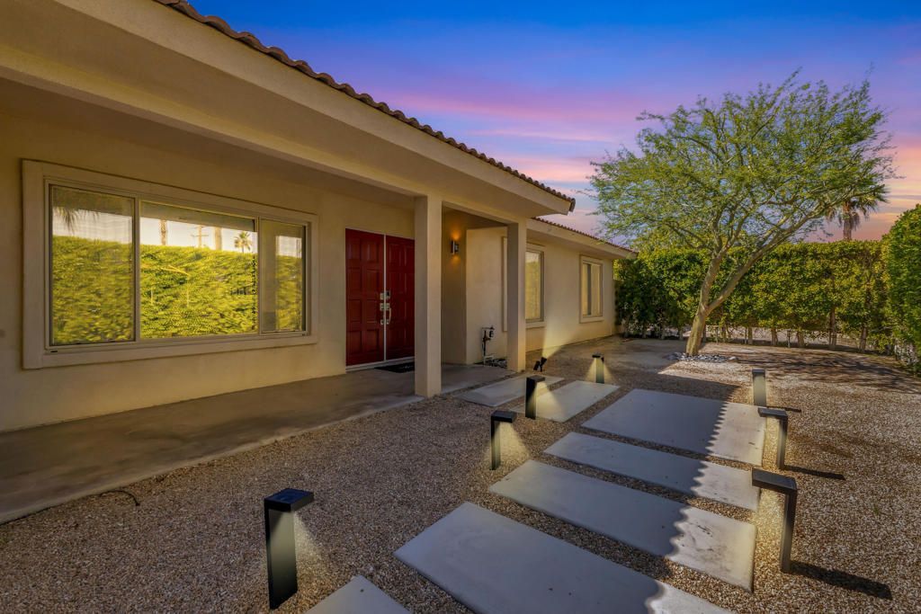 2355 W Nicola Road, Palm Springs, CA 92262 Main Photo