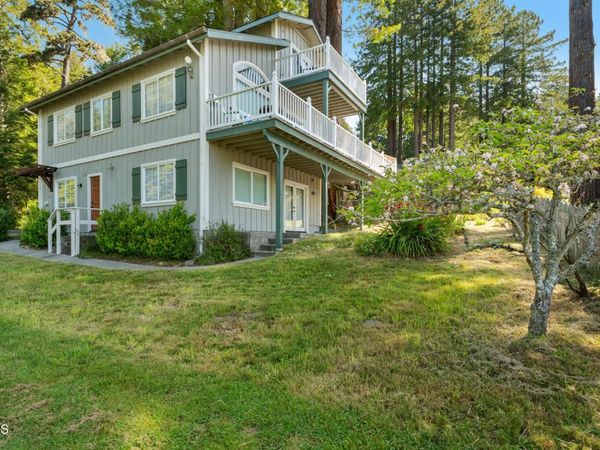 35540 Ocean View Court, Gualala, CA 95445
