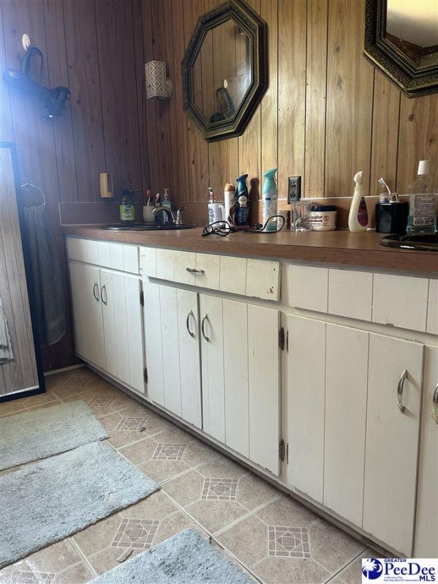 613 Arbor Dr Photo 19