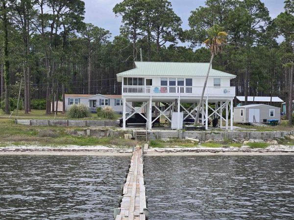 3150 Highway 98 , Carrabelle, FL 32322
