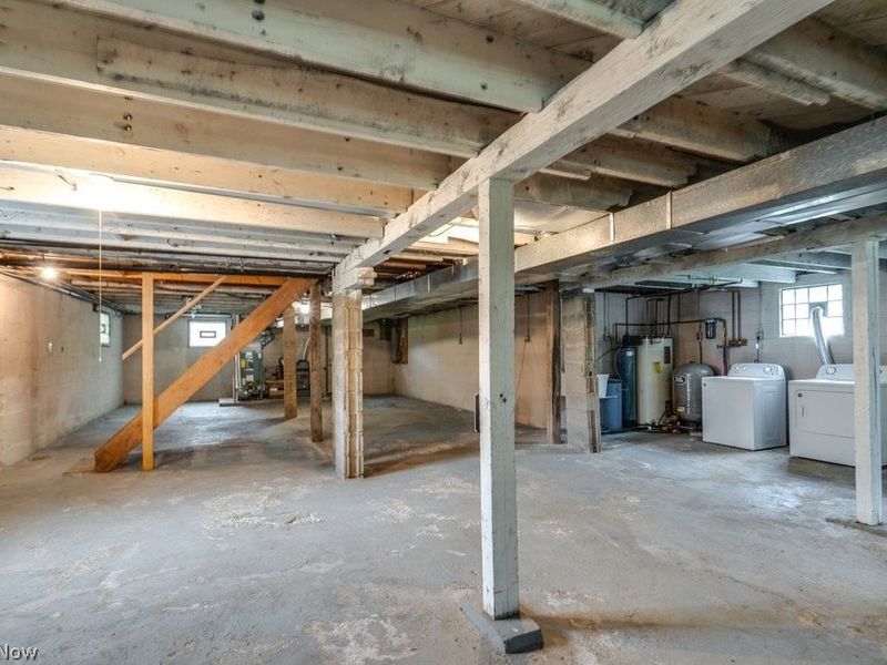 15005 Water Street NW, North Lawrence, OH 44666 Photo 29