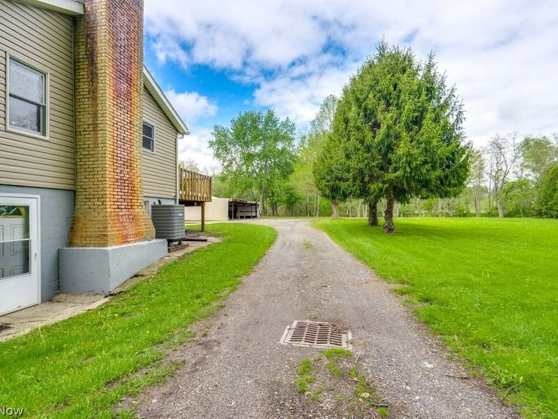 15005 Water Street NW, North Lawrence, OH 44666 Photo 37
