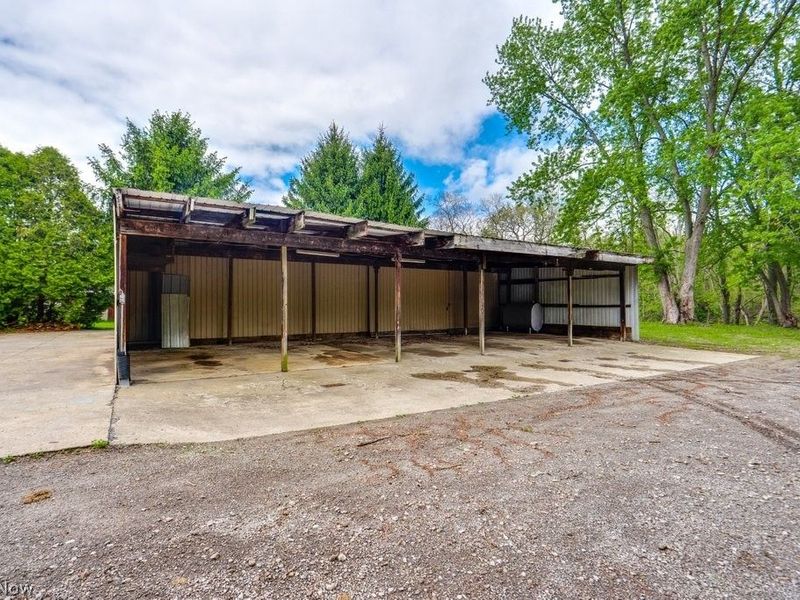 15005 Water Street NW, North Lawrence, OH 44666 Photo 39