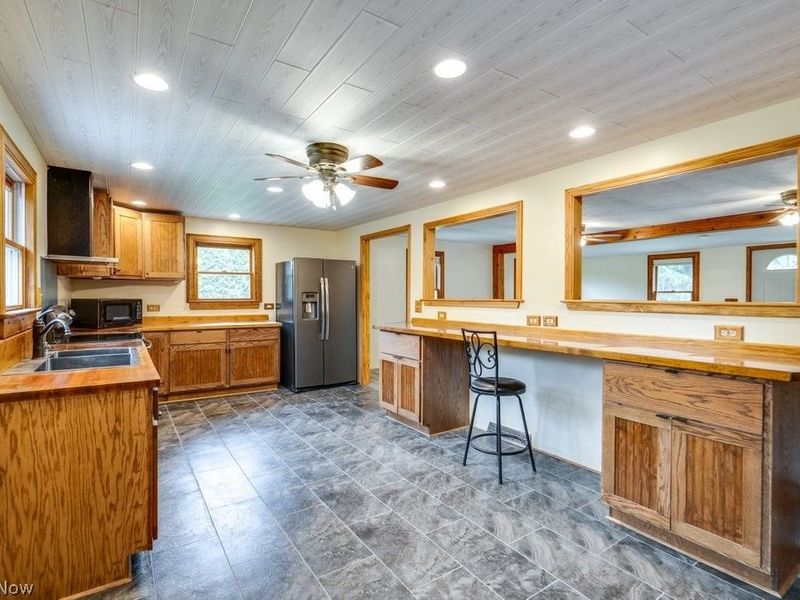 15005 Water Street NW, North Lawrence, OH 44666 Photo 8