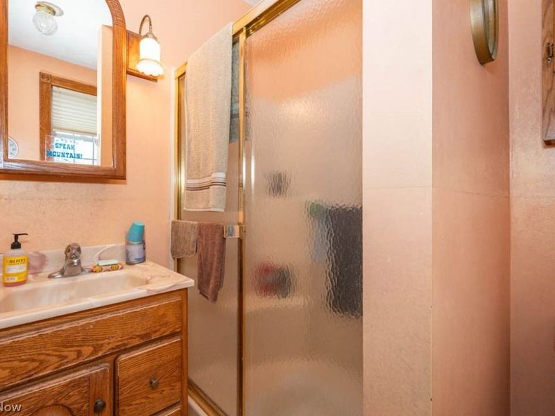 2230 Barclay Messerly Road, Southington, OH 44470 Photo 22