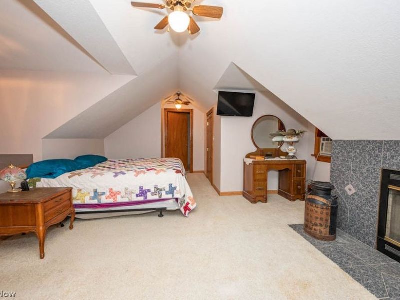 2230 Barclay Messerly Road, Southington, OH 44470 Photo 8