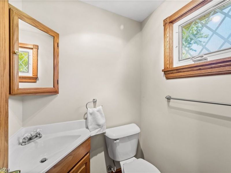 178 Beachwood Avenue , Avon Lake, OH 44012 Photo 15