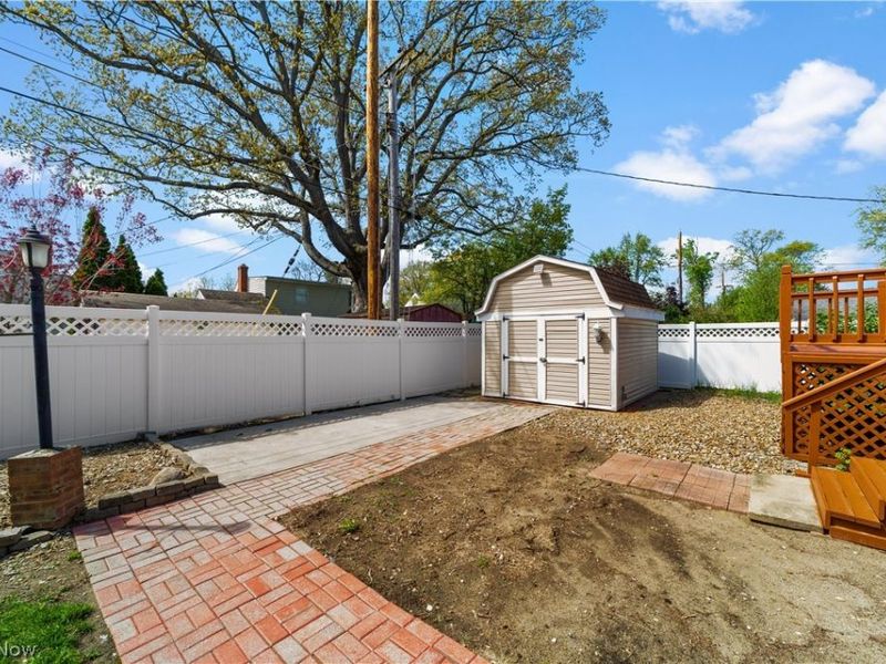 178 Beachwood Avenue , Avon Lake, OH 44012 Photo 40
