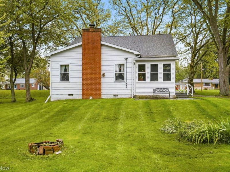 8949 Louisville Street NE, Louisville, OH 44641 Photo 31