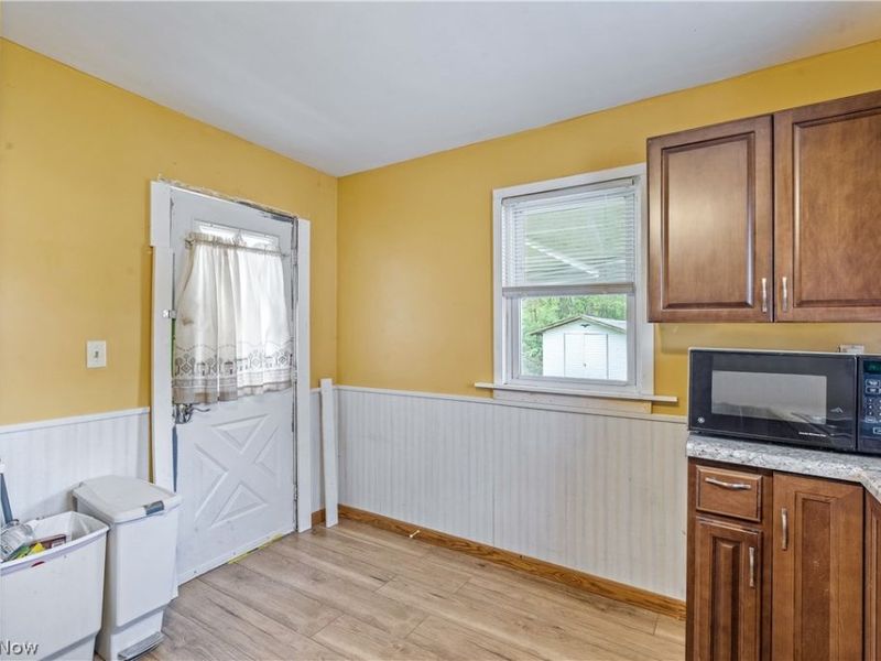 1175 Robert Avenue NW, Warren, OH 44485 Photo 10