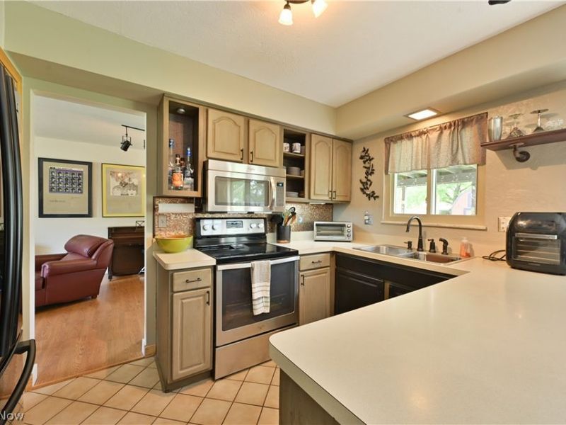 North Ridgeville, OH 44039 Photo 14