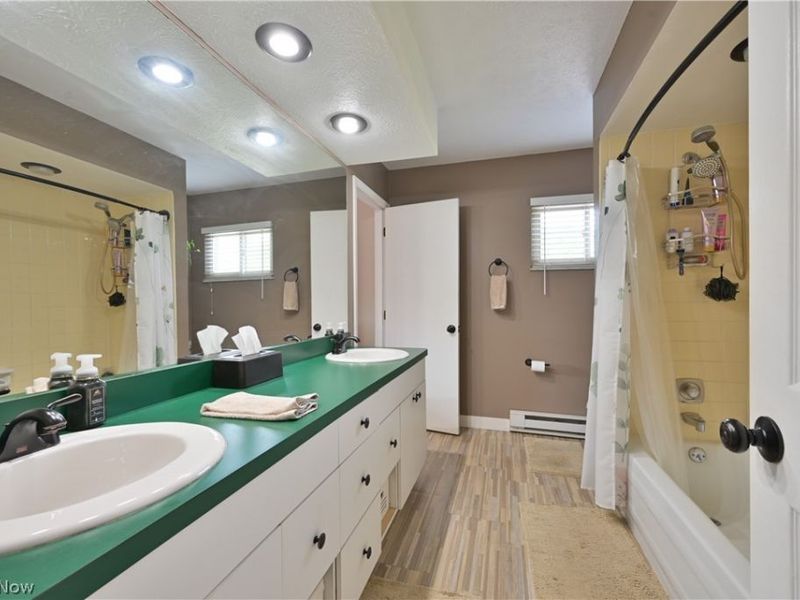 North Ridgeville, OH 44039 Photo 29
