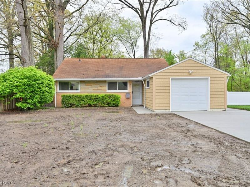 527 Woodlane Drive , Bay Village, OH 44140 Photo 1