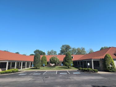 2134 Nicholasville Road, Lexington, KY 40503