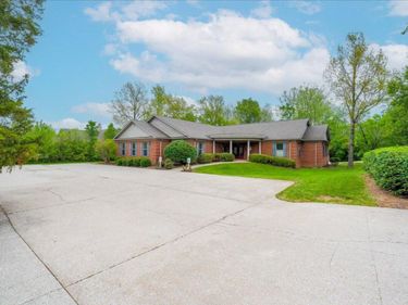 91 C Michael Davenport Boulevard, Frankfort, KY 40601