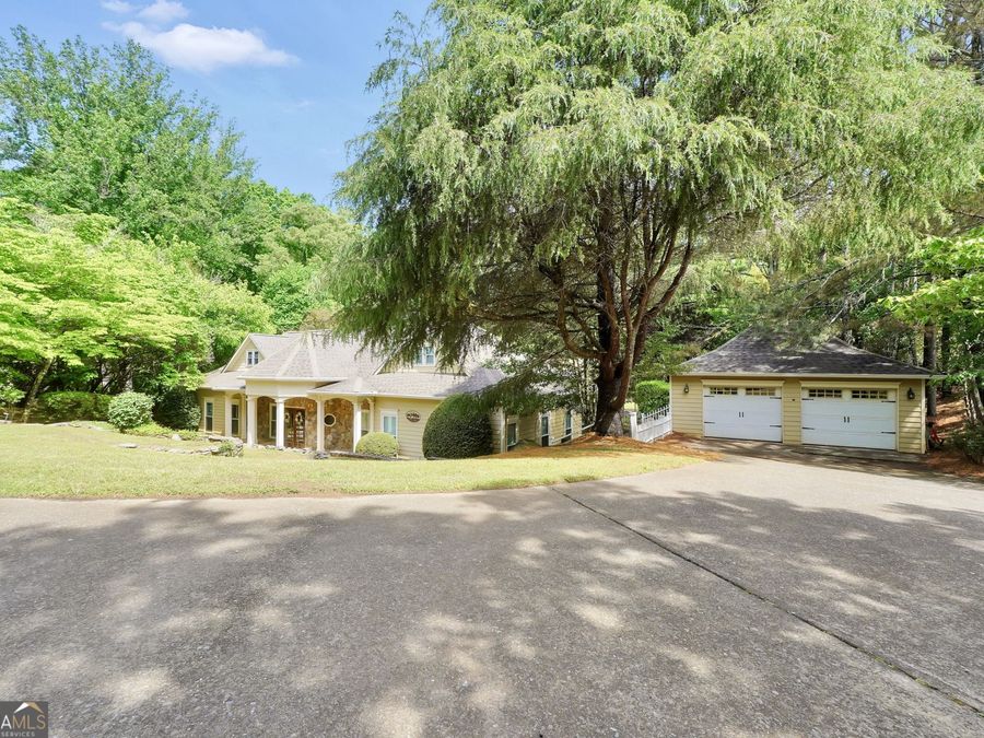 Property Image 100