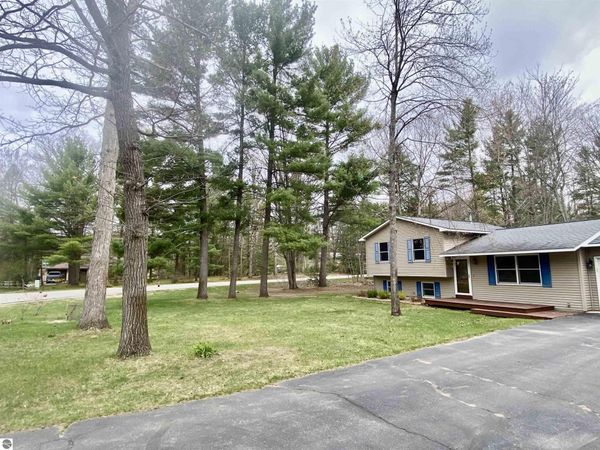 1729 Melody Lane, Interlochen, MI 49643