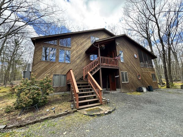 225 Basswood Drive , Hawley, PA 18428