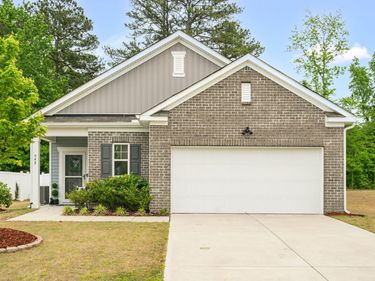 948 Berkeley Glen Road, Zebulon, NC 27597