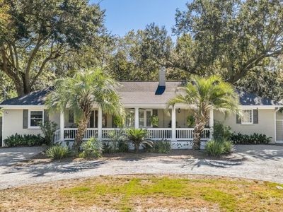 933 S Shem Drive, Mount Pleasant, SC 29464
