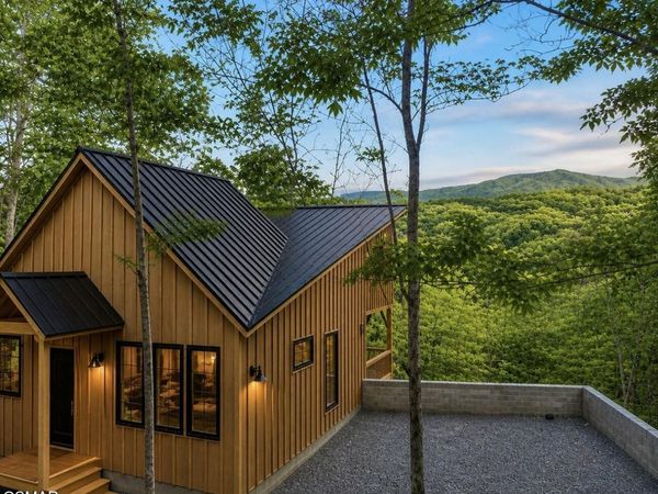 4076 Ridgeback Lane, Sevierville, TN 37862