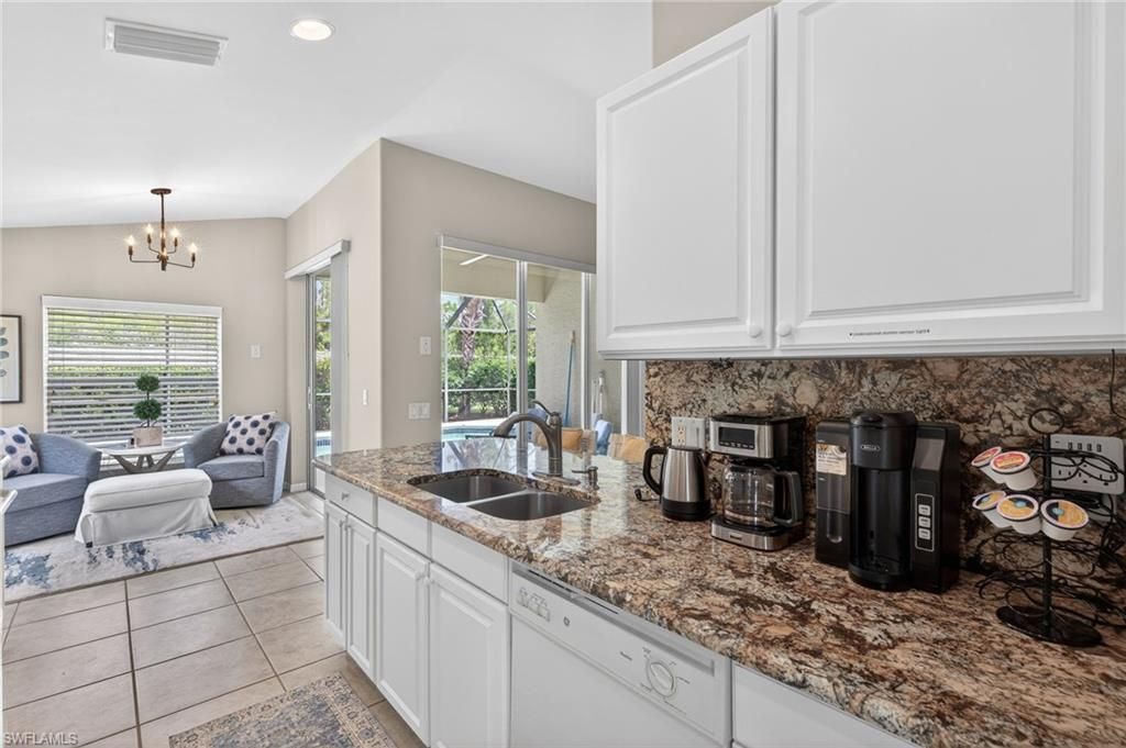 10082 Oakhurst Way , Fort Myers, FL 33913 Photo