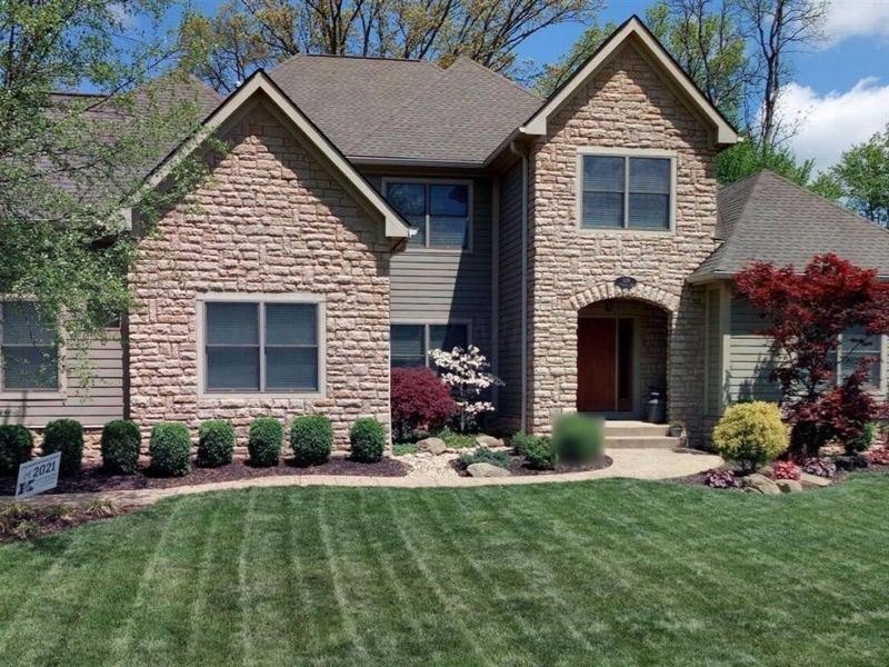 1528 Newcomer Road , Columbus, OH 43235 Photo 1