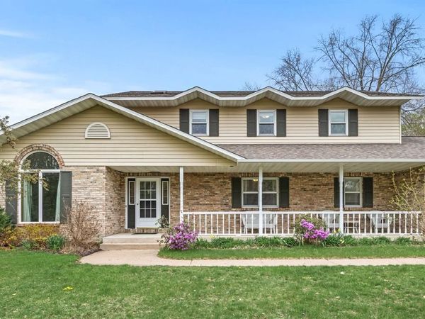 420 Southwood Court, Eau Claire, WI 54701