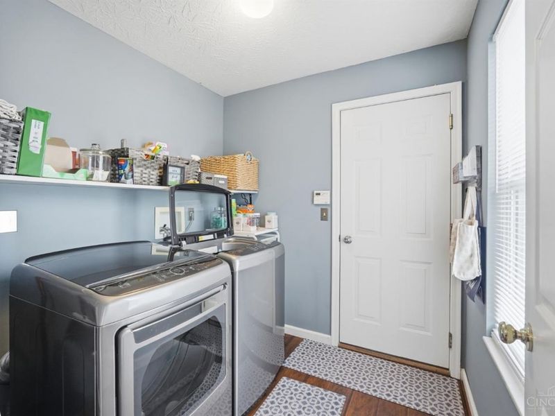 1447 Stableview Circle, Hamilton Twp, OH 45039 Photo 17