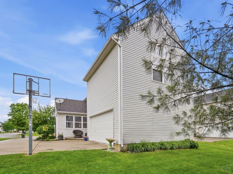 1447 Stableview Circle, Hamilton Twp, OH 45039 Photo 40