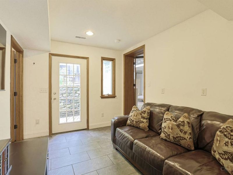 7767 Shawnee Run Road, Indian Hill, OH 45243 Photo 28