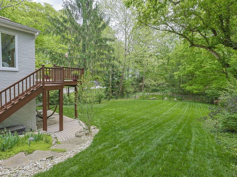 7767 Shawnee Run Road, Indian Hill, OH 45243 Photo 47