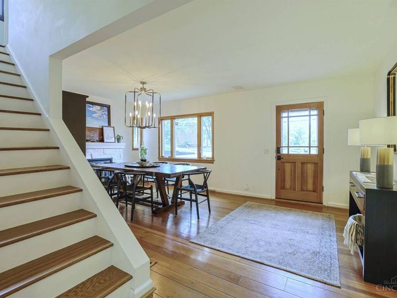 7767 Shawnee Run Road, Indian Hill, OH 45243 Photo 5