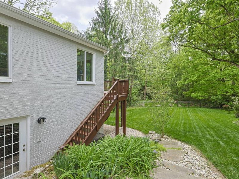 7767 Shawnee Run Road, Indian Hill, OH 45243 Photo 51