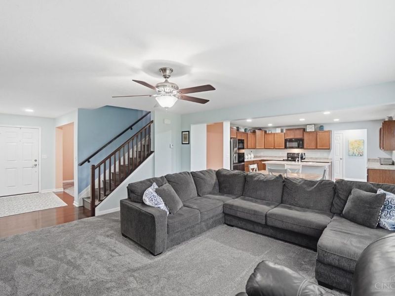 5230 Crested Owl Court, Hamilton Twp, OH 45152 Photo 10