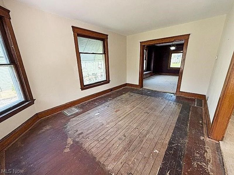 89 Harriman Avenue, Bedford, OH 44146 Photo 9