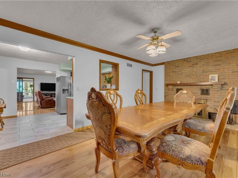 306 S Colonial Drive , Cortland, OH 44410 Photo 26