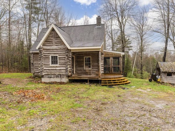 40 Dyer Road , Raymond, ME 04071