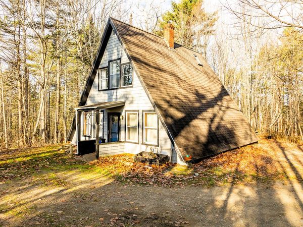 60 Doak Road, Belfast, ME 04915