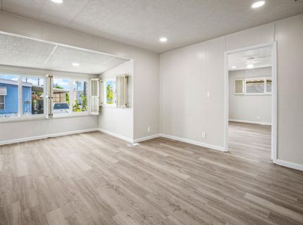 8181 Folsom Blvd #102, Sacramento, CA 95826 Photo