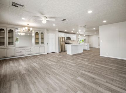 8181 Folsom Blvd #102, Sacramento, CA 95826 Photo