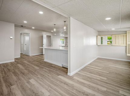 8181 Folsom Blvd #102, Sacramento, CA 95826 Photo
