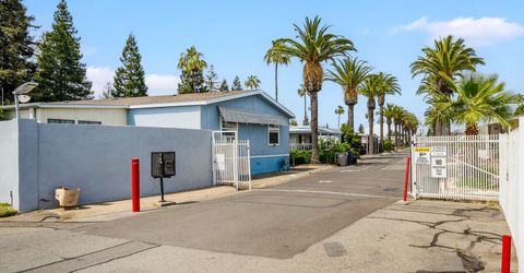 8181 Folsom Blvd #102, Sacramento, CA 95826 Photo