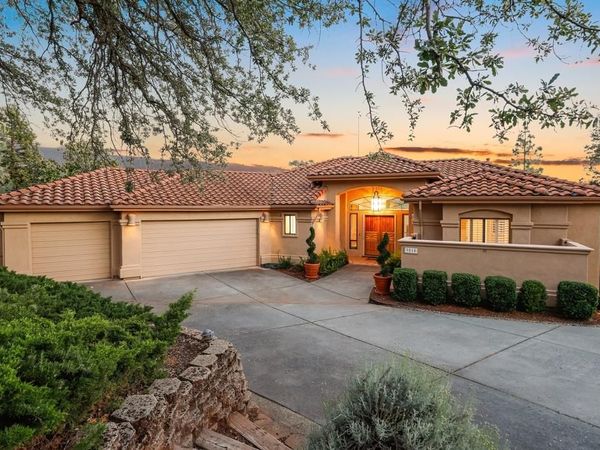 9510 Upper Valley Rd, Auburn, CA 95602