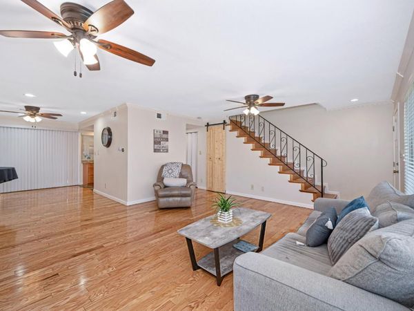 5931 Via Casitas, Carmichael, CA 95608